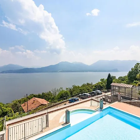 Διαμέρισμα In With Maggiore Views Oggebbio